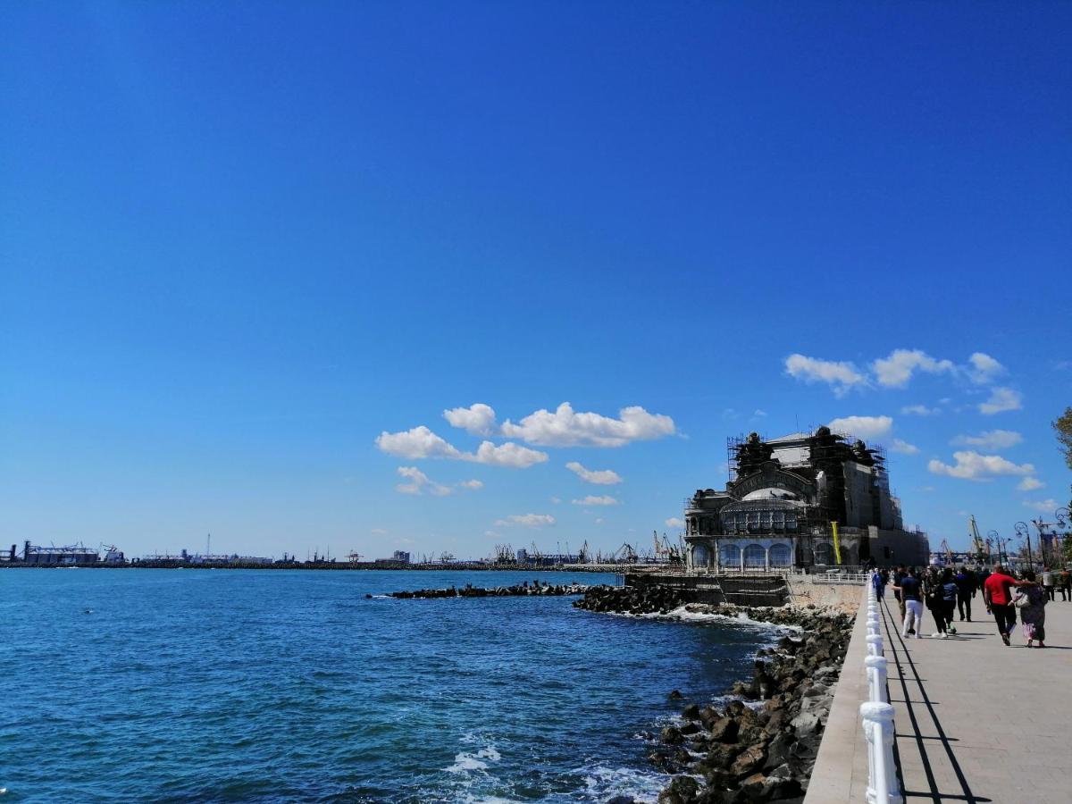 Promenada Apartment Constanta Bagian luar foto