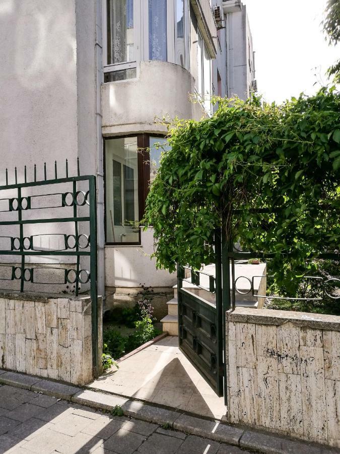 Promenada Apartment Constanta Bagian luar foto